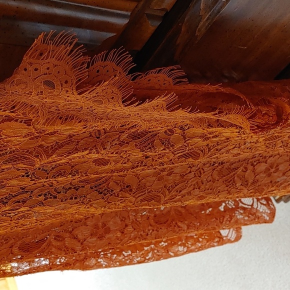 NWT 2X SHEER LACE TANK TOP - Picture 3 of 8